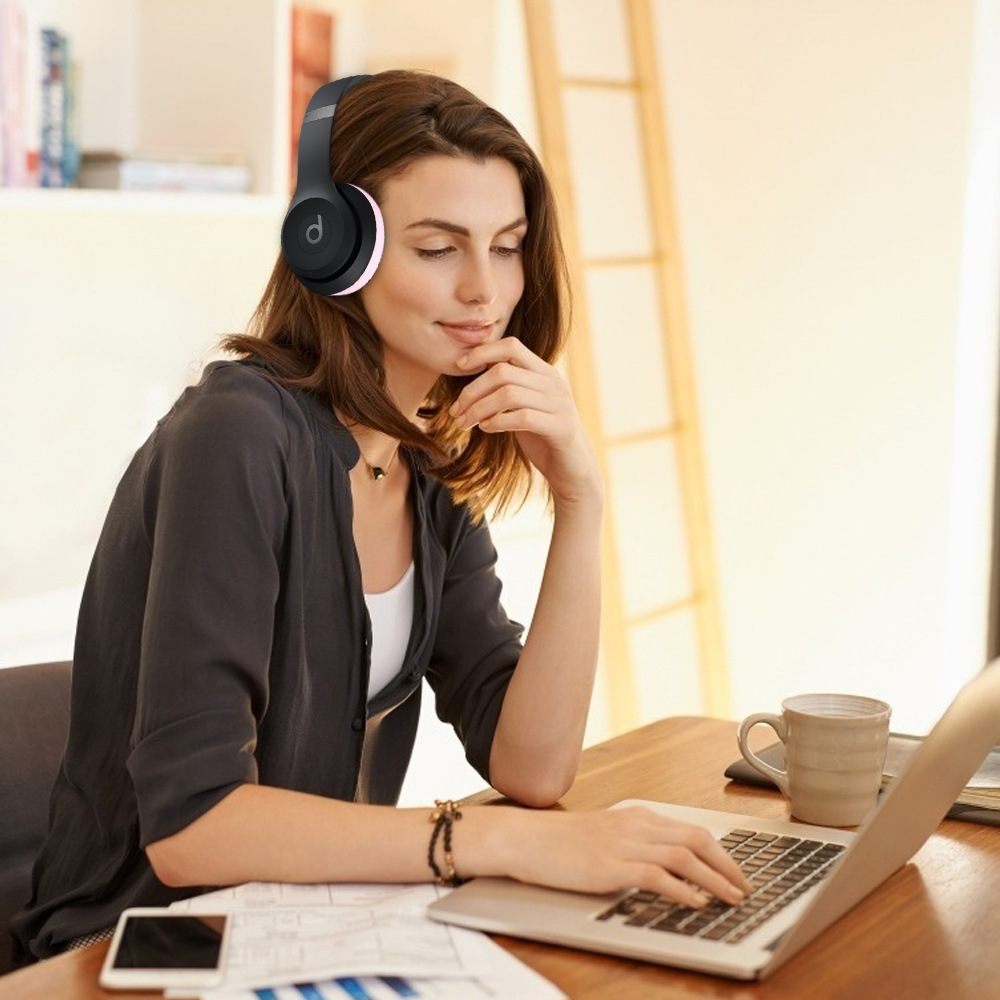 لـ Apple Beats Solo 4 غطاء للأ - مراجعة Beats Headphone Solo 4 وسعره